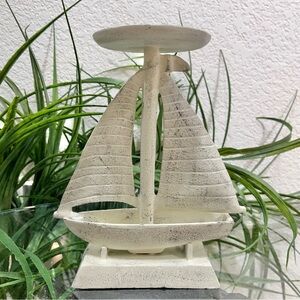 ⚓️Vintage⚓️ Heavier Weight Metal Sailboat Candleholder In White Wash Finish